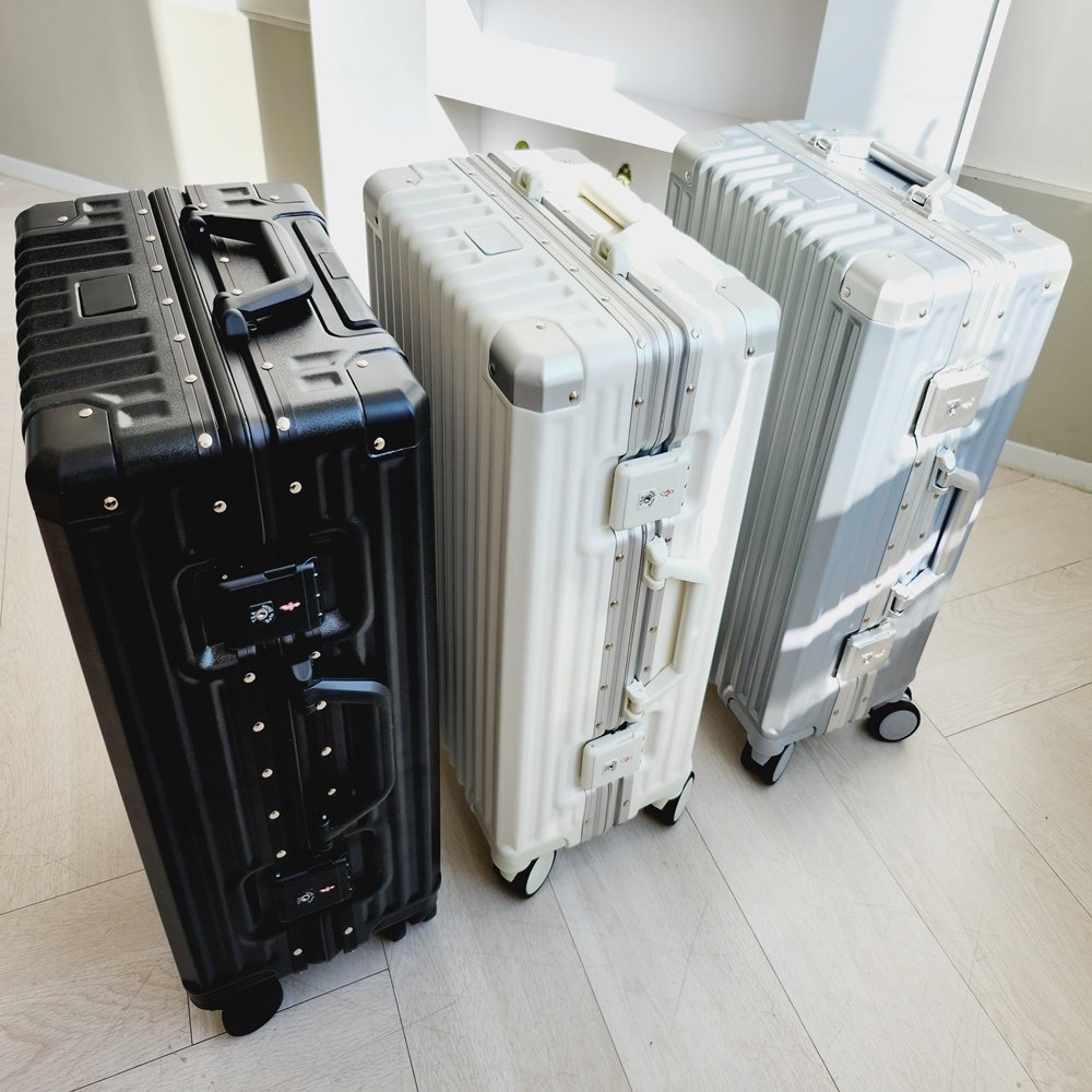 플로 여행용 캐리어 72cm(26인치) 66cm(24인치) 프리미엄 TSA 금고형 신혼여행 상세 이미지 2